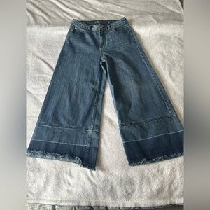 Jennifer Lopez Blue Flare Jeans with Frayed Hem